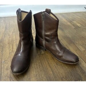 Frye Melissa Button Short model Brown Leather Side Zip Size 9.5 Boho Cowgirl